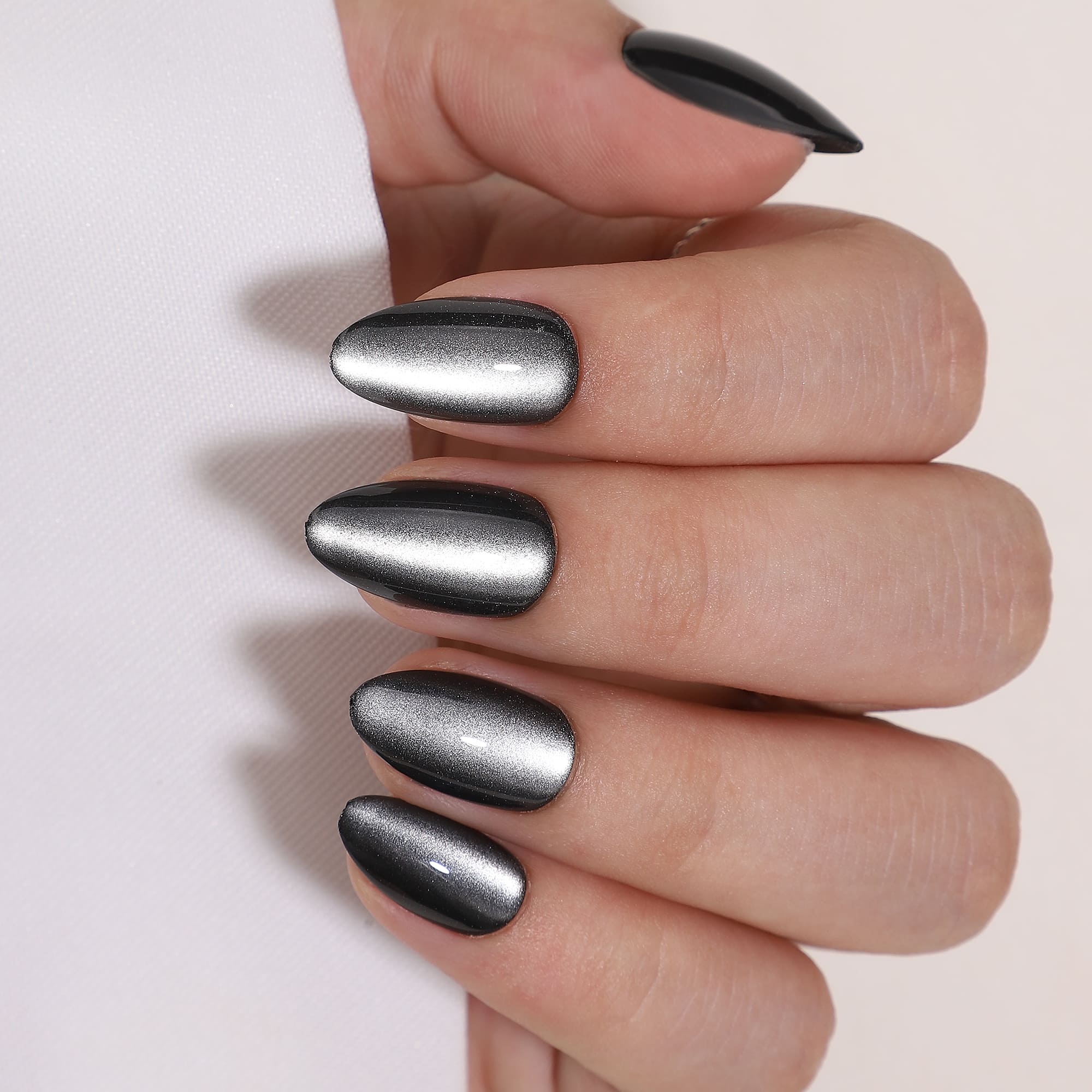 Mystery Night - Short Almond - Pure Gel Press On