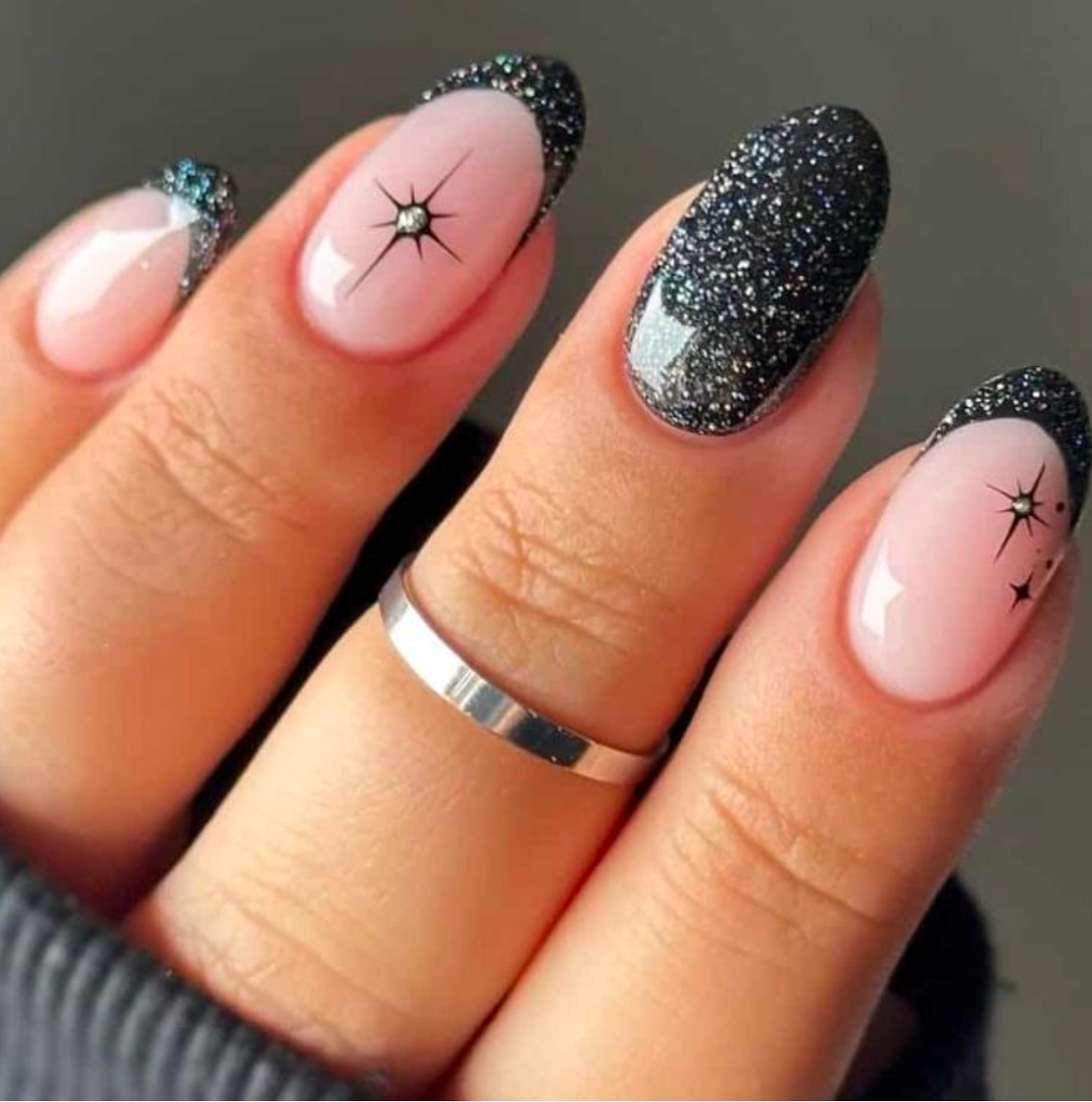 Starlight Shadow - Medium Round - Pure Gel Press On